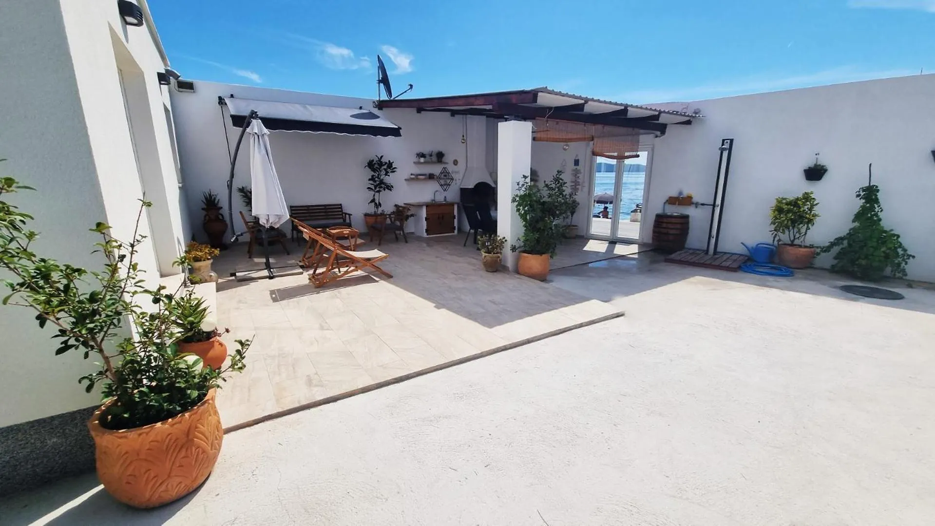 Beach House Oasis Villa Livak Kastela Croatia