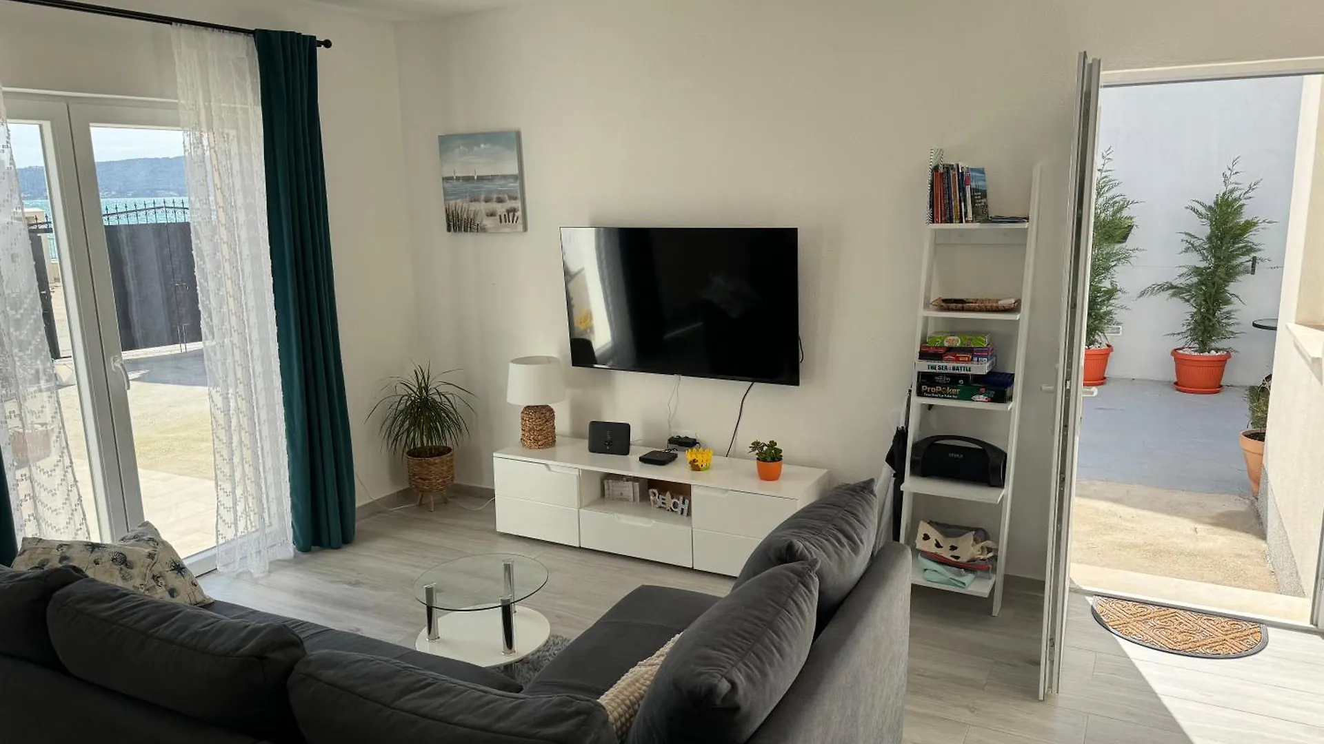 Beach House Oasis Villa Livak Kastela