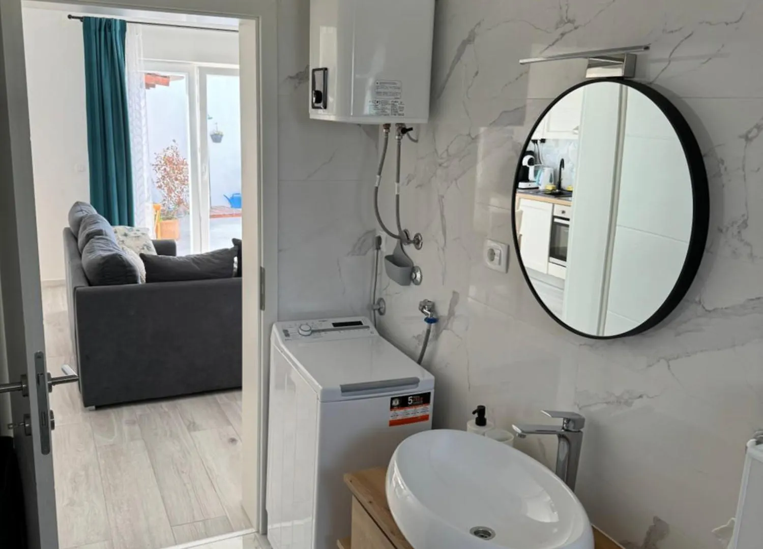 Beach House Oasis Villa Livak Kastela 0*,  Croatia