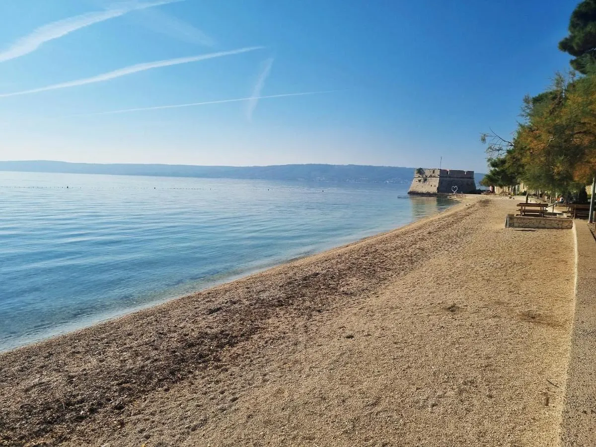 Beach House Oasis Villa Livak Kastela