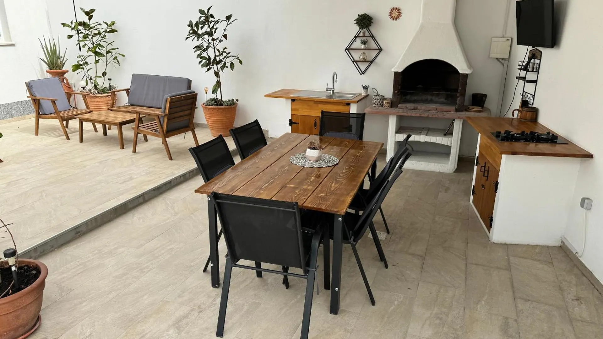Beach House Oasis Villa Livak Kastela